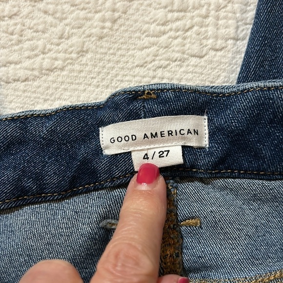 Good American Good Waist Crop. NWT. 4/27 - Picture 5 of 8
